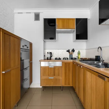 Powisle - 8th Floor, Balcony - By Rentujemy